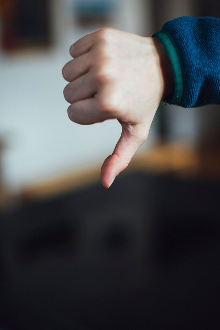 270+ Yes or No Questions to Ask Someone